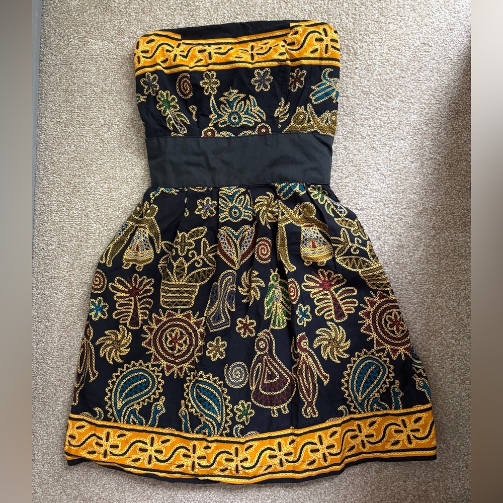 Strapless Cotton Resort Mini Dress in Black and Yellow